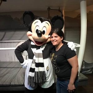 Meet your Posher, Vanessa